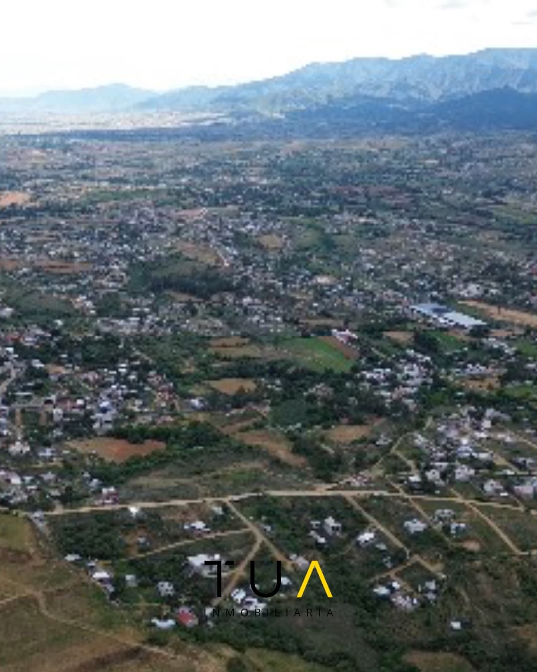 Terreno de 200 m² en Santa María Atzompa con escrituras y pagos a plazos - Imagen 1