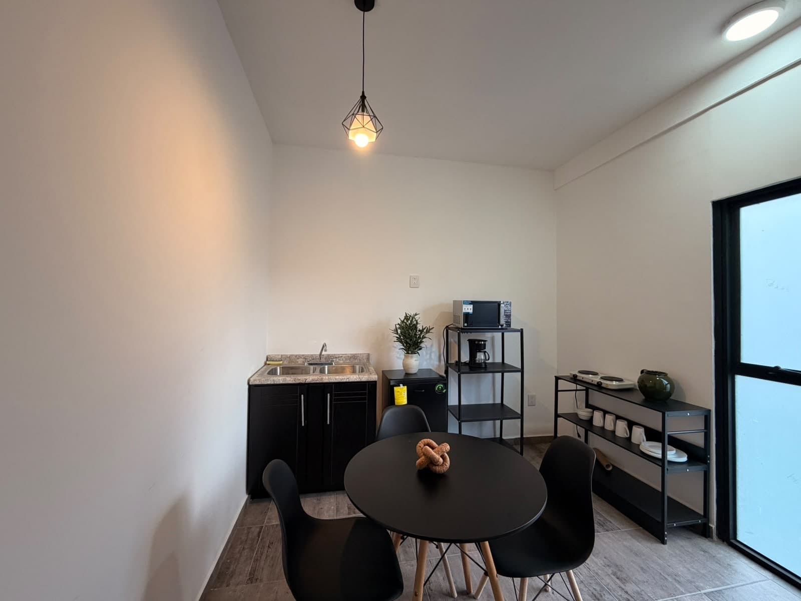 One-bedroom apartment for rent in Oaxaca de Juárez, 30 m² with parking - Image 1