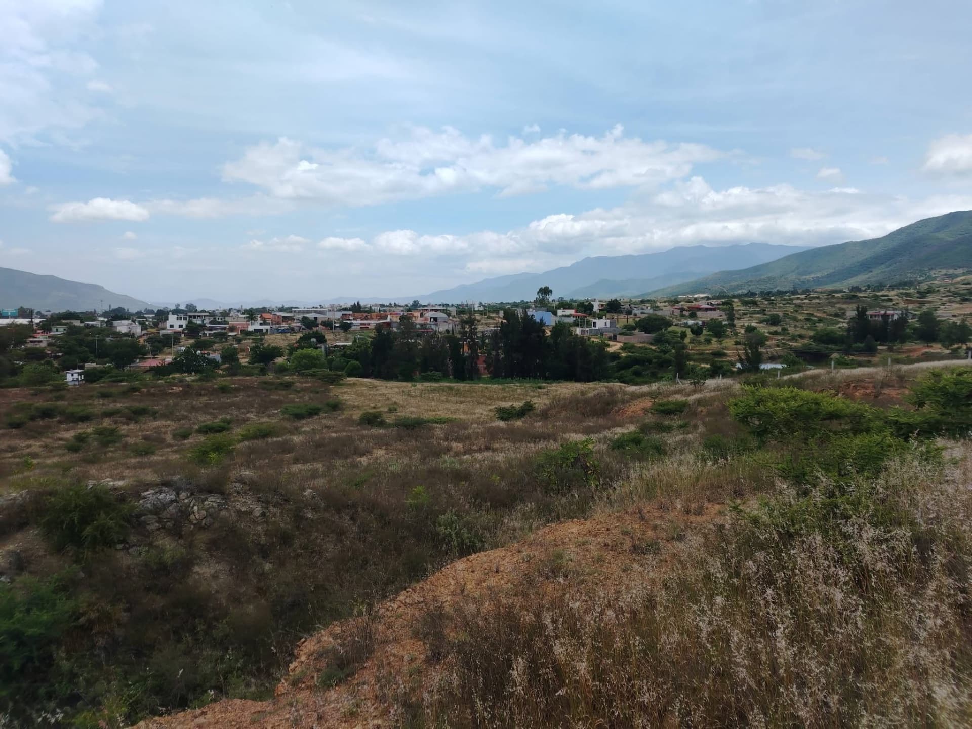 27,365 m² Highway-Front Land in San Francisco Lachigoló, Oaxaca - Image 1
