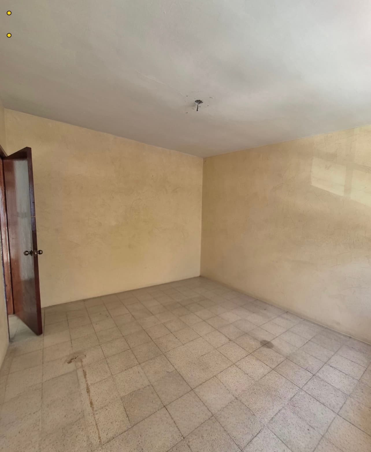 Local para oficinas en renta, 78 m² sobre Emiliano Carranza, Colonia Reforma - Imagen 1