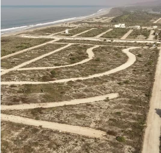 Terreno de 240 m² en venta en Puerto Escondido - Imagen 1