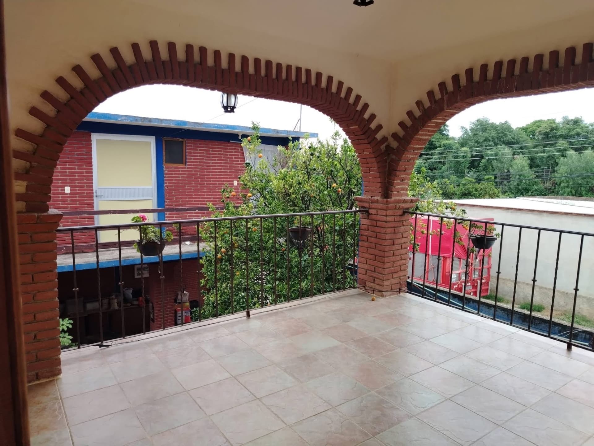 Casa en venta en Pueblo Nuevo, San Pablo Etla: 4 recámaras y 4 cuartos en renta - Imagen 1