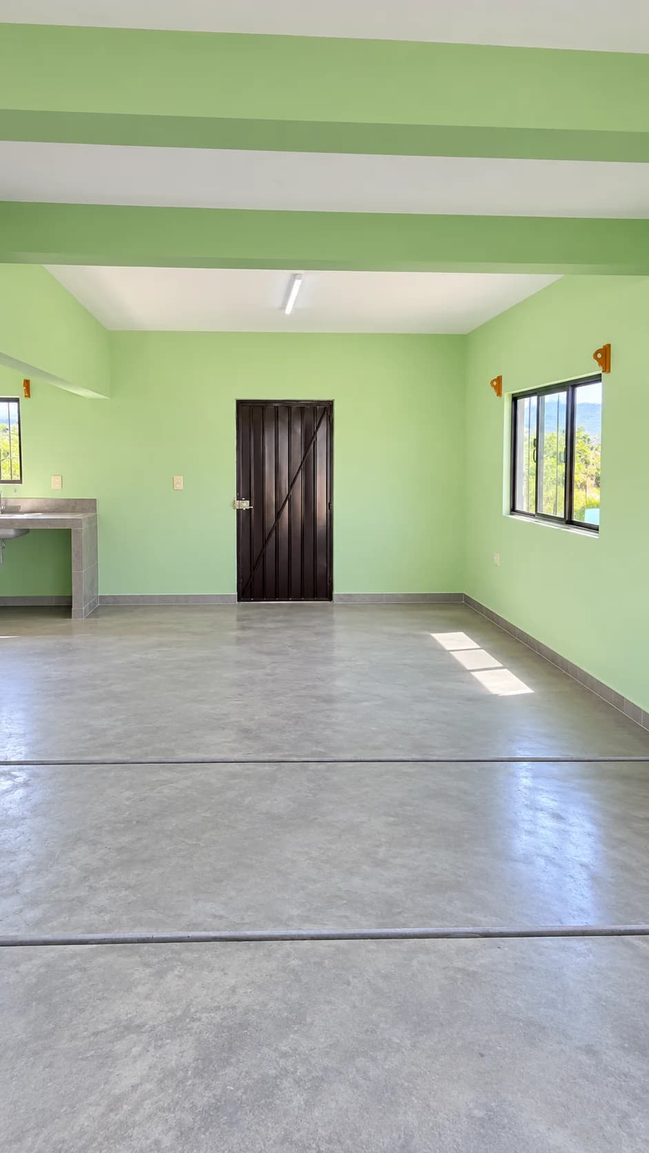 Home for Sale in Ciudad Yagul: 2 Bedrooms, 104 m², 260 m² Lot - Image 1