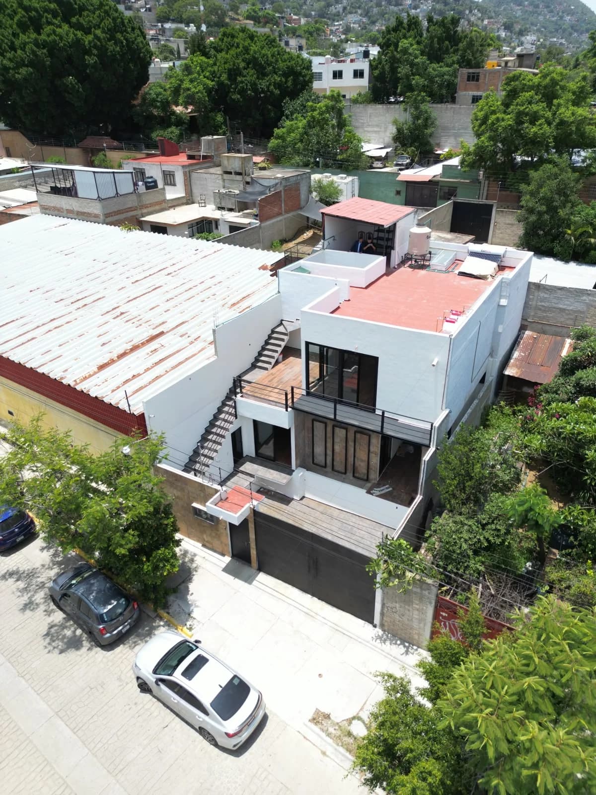 Casa de 5 recámaras en Santa Rosa, Oaxaca de Juárez — 350 m² de construcción - Imagen 1